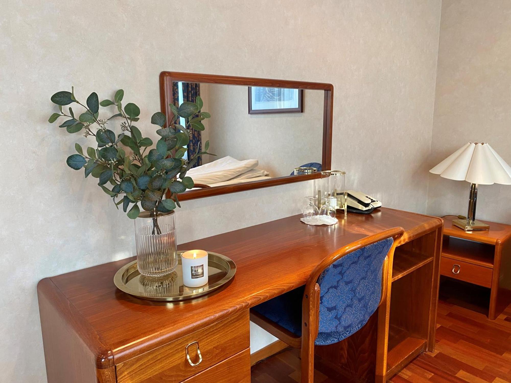 Alversund Alver Hotel מראה חיצוני תמונה